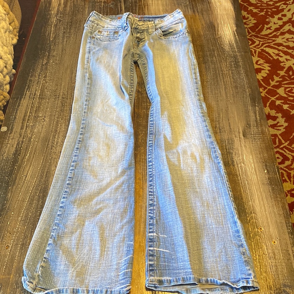 Women’s jeans